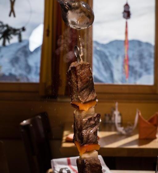 Panorama Hotel & Restaurant