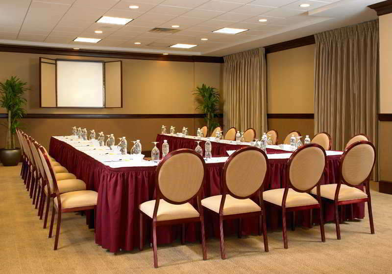 Sheraton JFK Airport Hotel