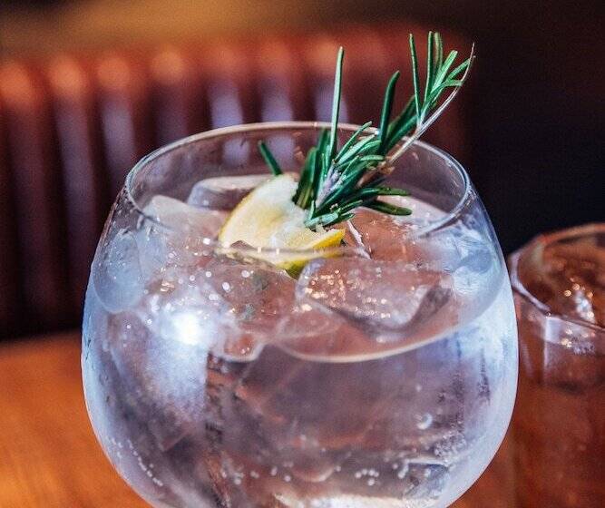 هاستل St Christophers Inn At The Winston