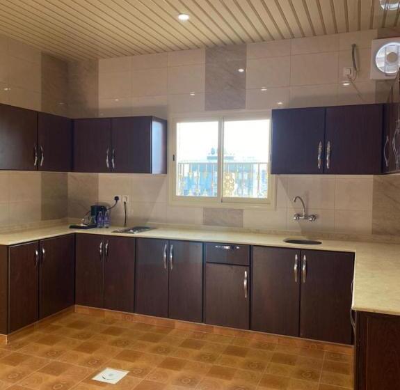 القصر للاجنحة الفندقية احد رفيدة