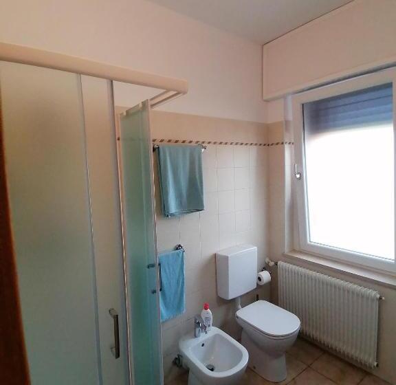 ベッドアンドブレックファースト Agriturismo Da Laura