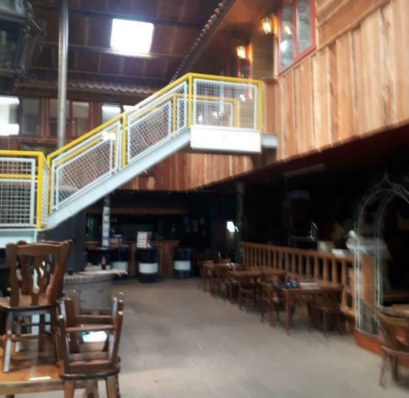 צימר Unieke Vriendenkamer Met Bedstedes Tot 11 Personen En 2 Rustig Gelegen Chalets 2 En 4 Persoons Te Hu