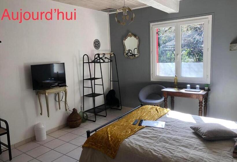 Bed and Breakfast Domaine Pierrot