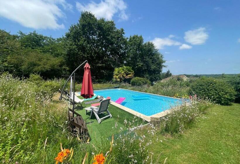 Bed and Breakfast Domaine Pierrot