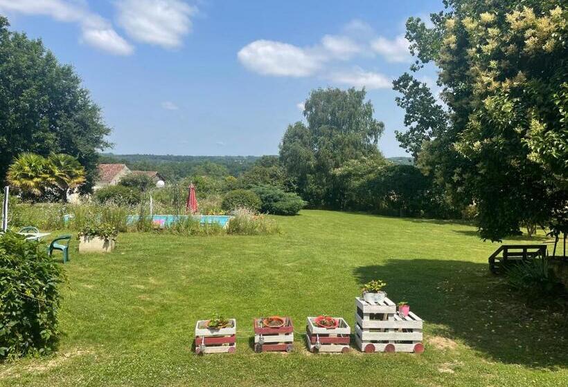 Bed and Breakfast Domaine Pierrot