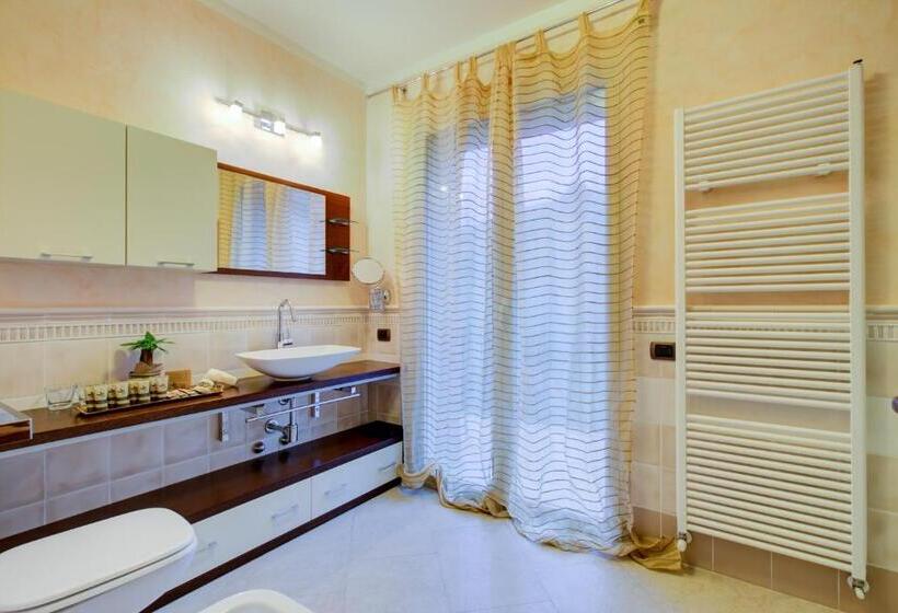 Bed and Breakfast Greenwood Luxury Home