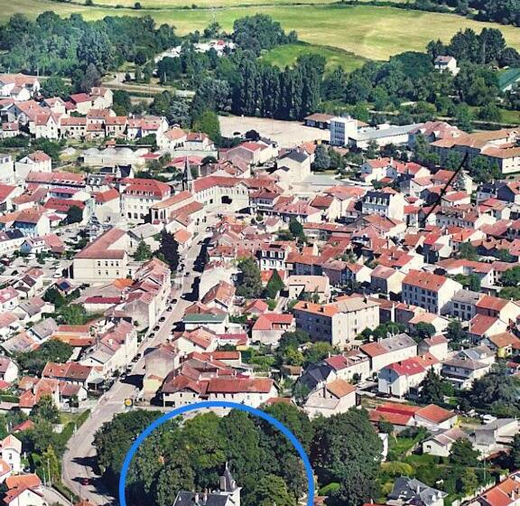 مبيت وإفطار La Maison Bleue « la Charade »