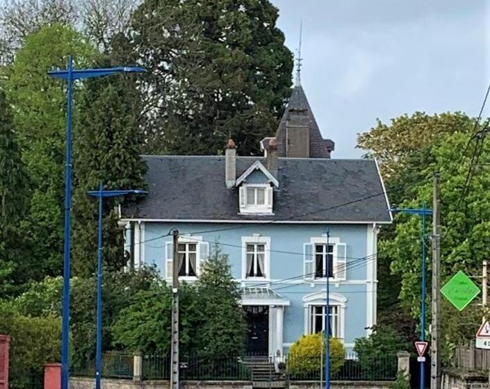 مبيت وإفطار La Maison Bleue « la Charade »