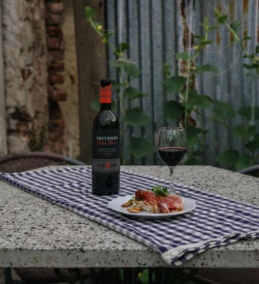 مبيت وإفطار Versión Moreno