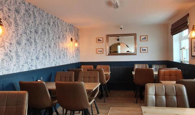 Ensuite Bed And Breakfast Rooms At The Ring Pub