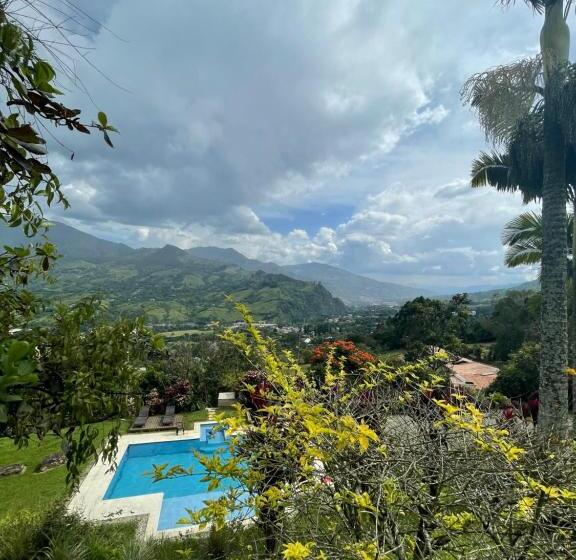 Finca Hotel Tierra Verde