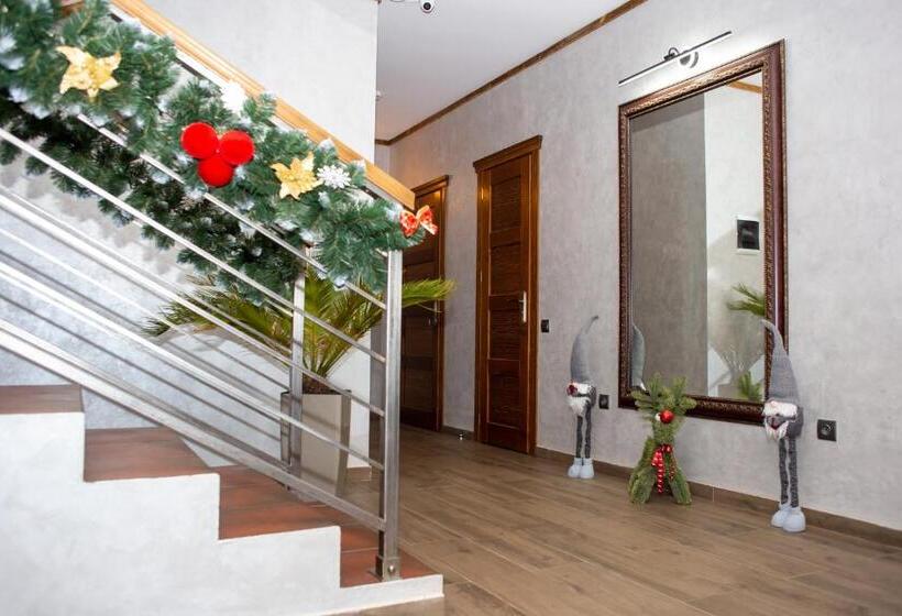 Hotel князів двір