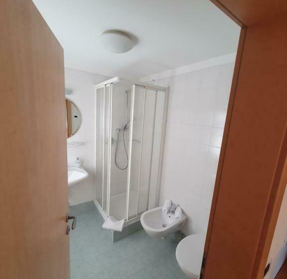 فندق Albergo Bar Ristorante Dolomia