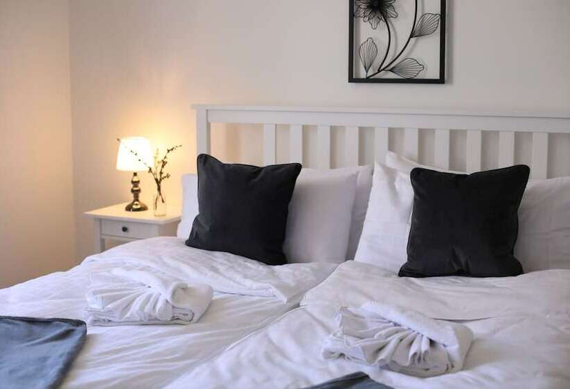 Отель Apelkvistens Wärdshus & Logi