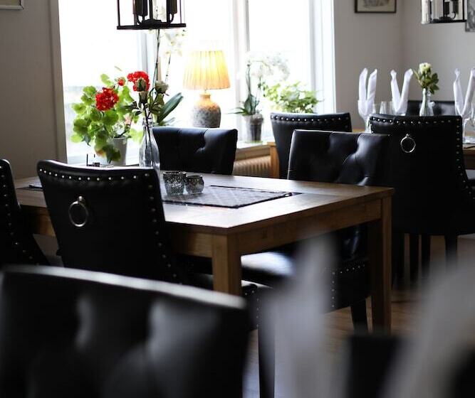 Отель Apelkvistens Wärdshus & Logi