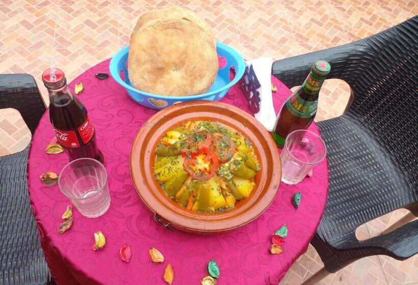 בית מלון כפרי Atlas