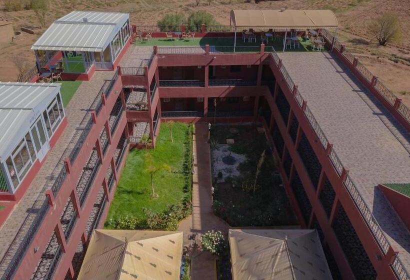 בית מלון כפרי Atlas