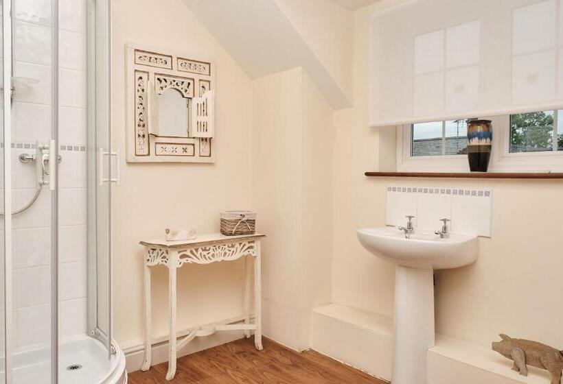 Отель Bridge House Barn