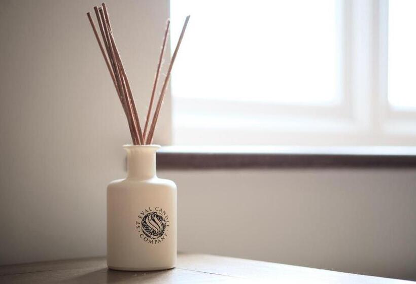 Отель Bridge House Barn