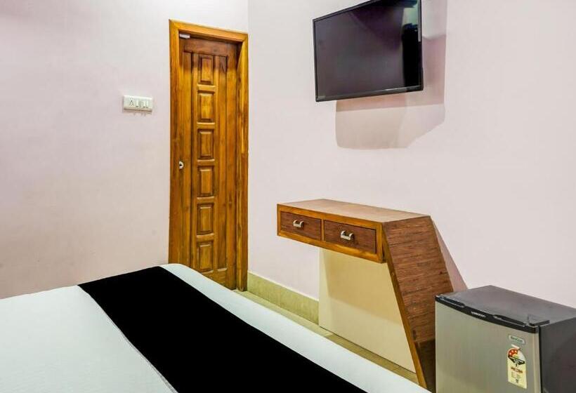 ホテル Capital O 79766  Star International