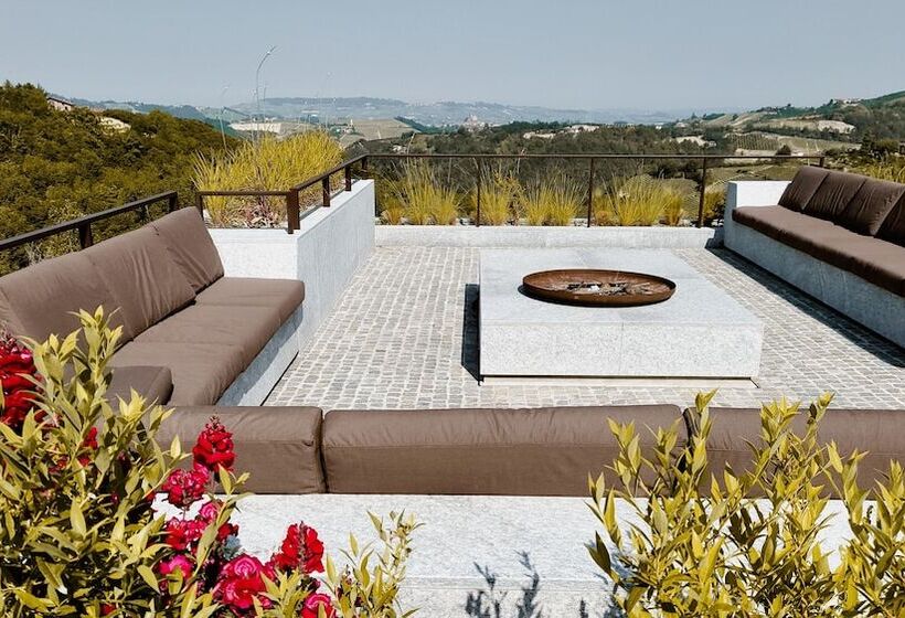 בית מלון כפרי Casa Di Langa