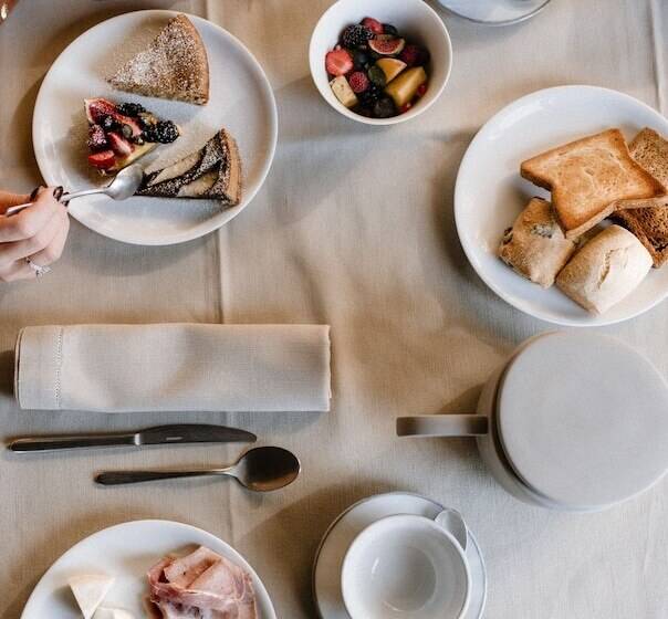 בית מלון כפרי Casa Di Langa