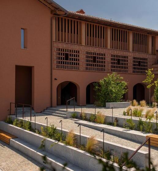 בית מלון כפרי Casa Di Langa