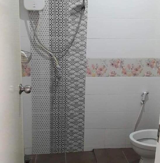 בית מלון כפרי Chawalee Place