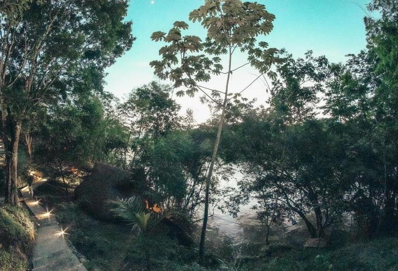 Hotel Refugio Monte Oscuro