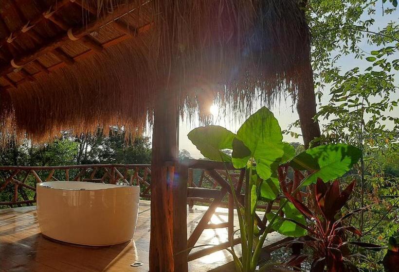 Hotel Refugio Monte Oscuro