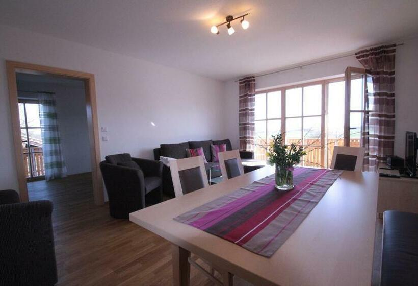 Отель Ferienwohnungen Auf Dem Paulbauernhof