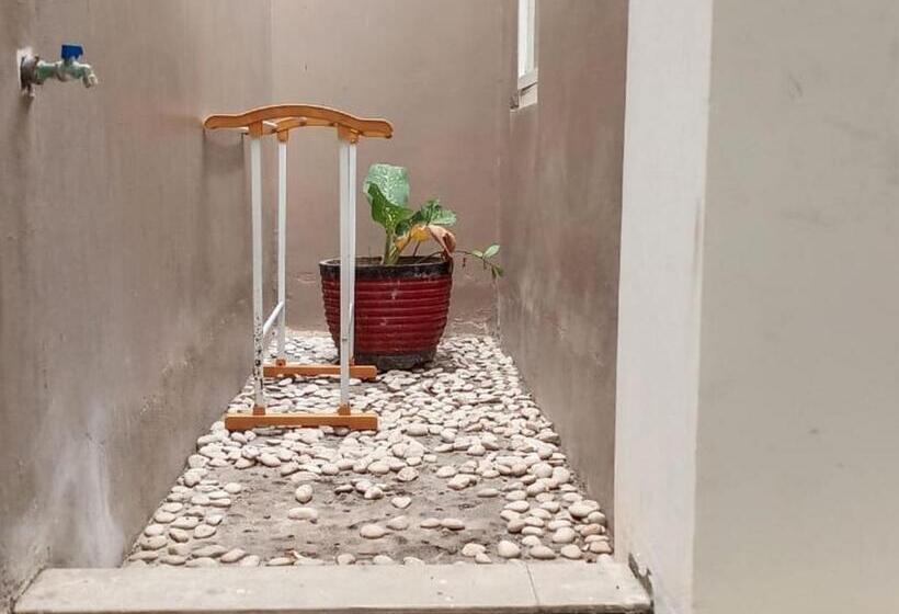 בית מלון כפרי Fidelia Homestay Palu Mitra Reddoorz