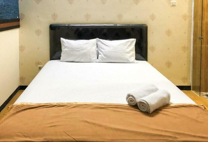 Gangnam Hotel Near Mall Olympic Garden Malang Mitra Reddoorz