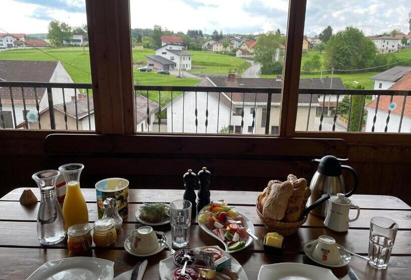 Отель Gasthof Wösner