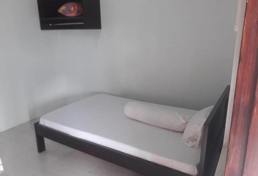 בית מלון כפרי Koolkost At Malalayang Manado Minimum Stay 6 Nights