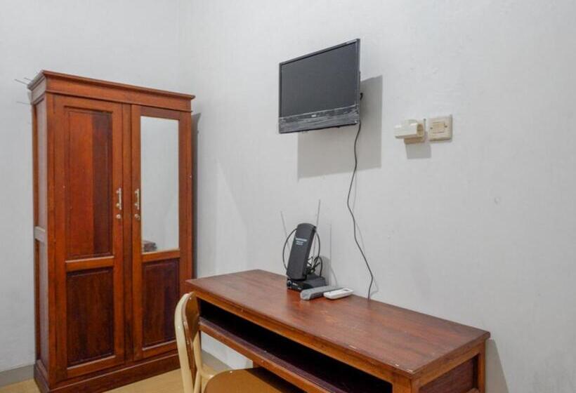 호텔 Koolkost Syariah Near Universitas Diponegoro Tembalang 2