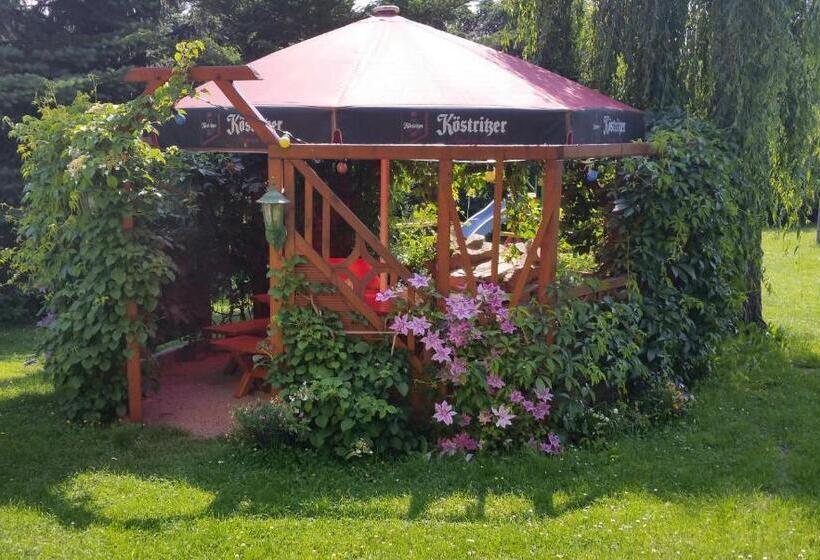 ホテル Landgasthof Plohnbachtal Ug