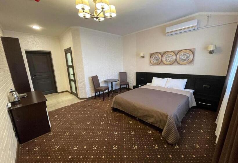 בית מלון כפרי Merry Club