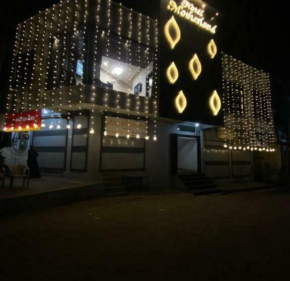 בית מלון כפרי Motherland