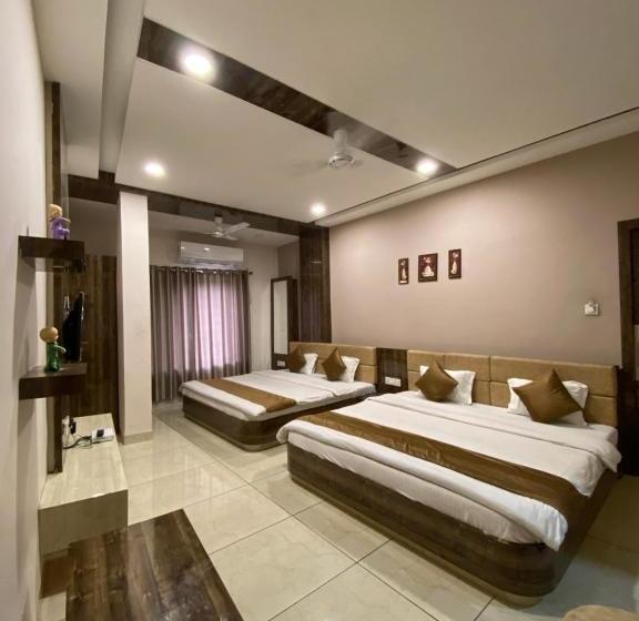 בית מלון כפרי Motherland