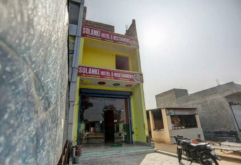 Flagship Solanki Hotel And Restaurant
