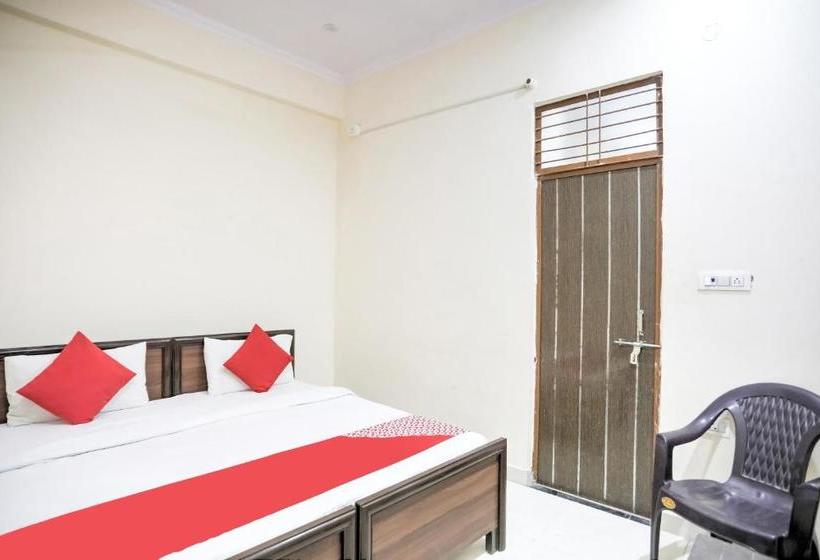 ホテル Oyo 77842 Triveni Darshan