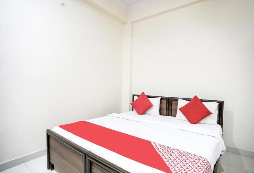 ホテル Oyo 77842 Triveni Darshan