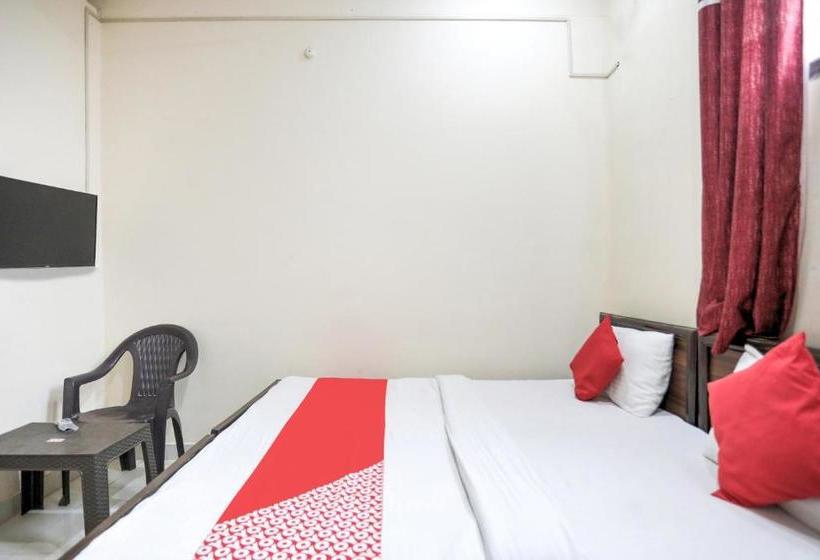 ホテル Oyo 77842 Triveni Darshan