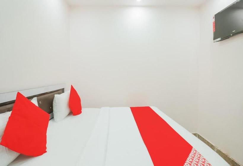 فندق Oyo 78885  Holiday