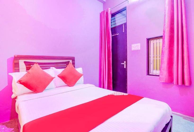 Отель Oyo 79756 Holiday