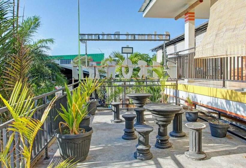 فندق Oyo 90065 Homestay Barokah Park