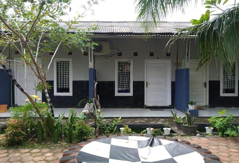 בית מלון כפרי Oyo 90229 Fidel Caestro Homestay