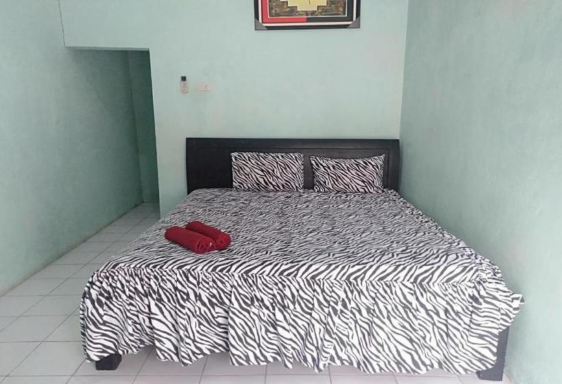 فندق Oyo 90229 Fidel Caestro Homestay