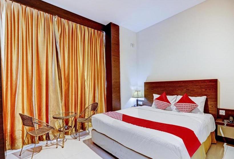 Отель Oyo 90350 Five Star 2